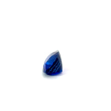 Load image into Gallery viewer, Blue sapphire Ceylon 6.81 carat
