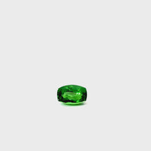 Load and play video in Gallery viewer, Tsavorite Kenya  3.31 carat
