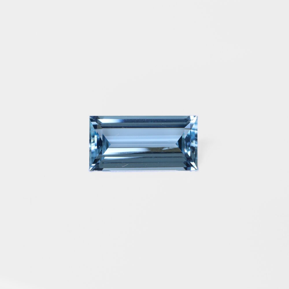 Vibrant Aqua Blue Mozambique Aquamarine – 3.96 Carats