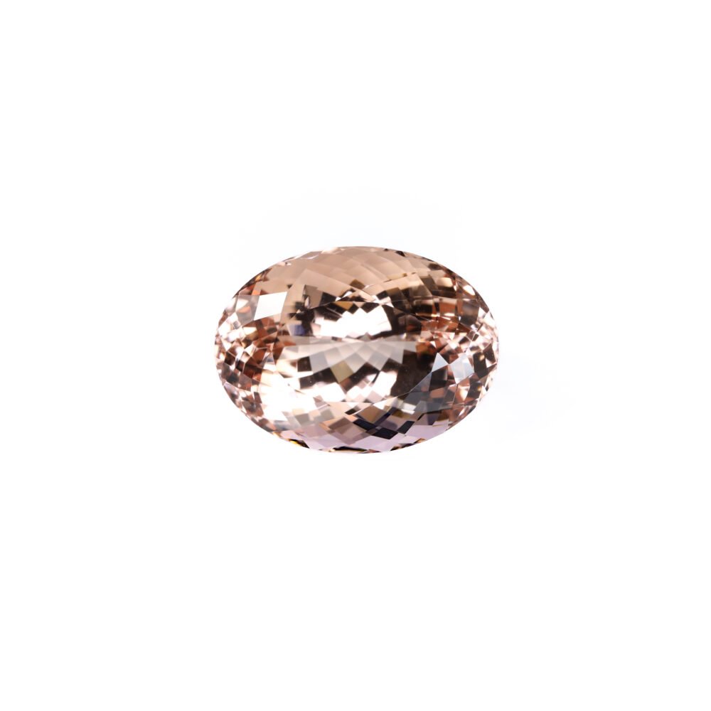 Exquisite Peach-Pink Brazilian Morganite – 30.03 Carat Oval